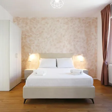 Living 3* Padua
